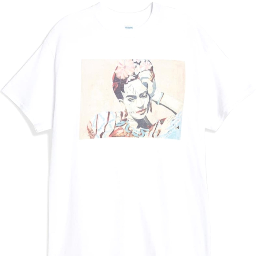 Frida Kahlo Tee - Picture 2 of 3